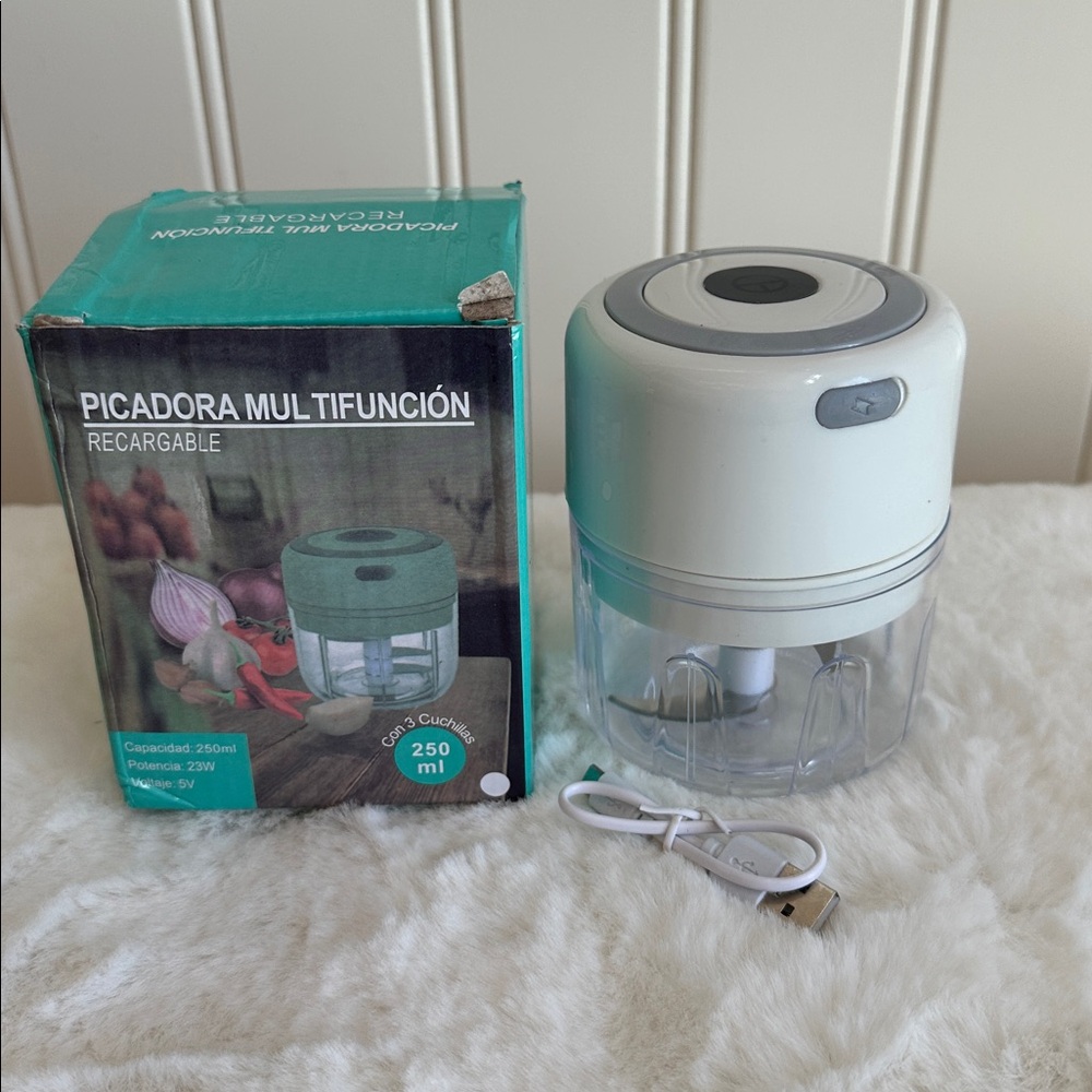 Green Rechargeable Multi-Function Chopper